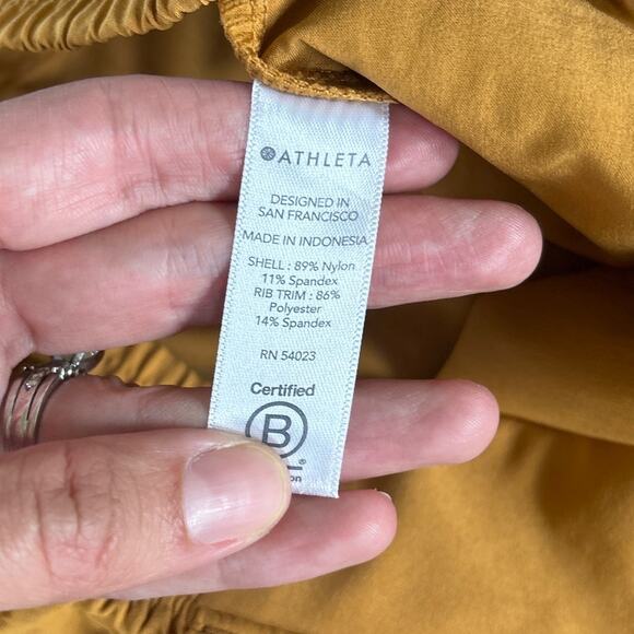 NEW‎ Athleta Size 16 Brooklyn Textured Jogger Tuscan Gold Athleisure 28" - Picture 4 of 9